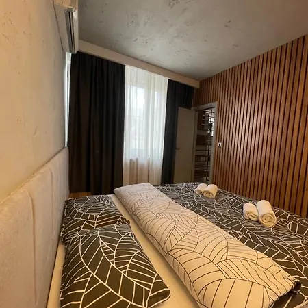 Apartment Leo Lux 1 *